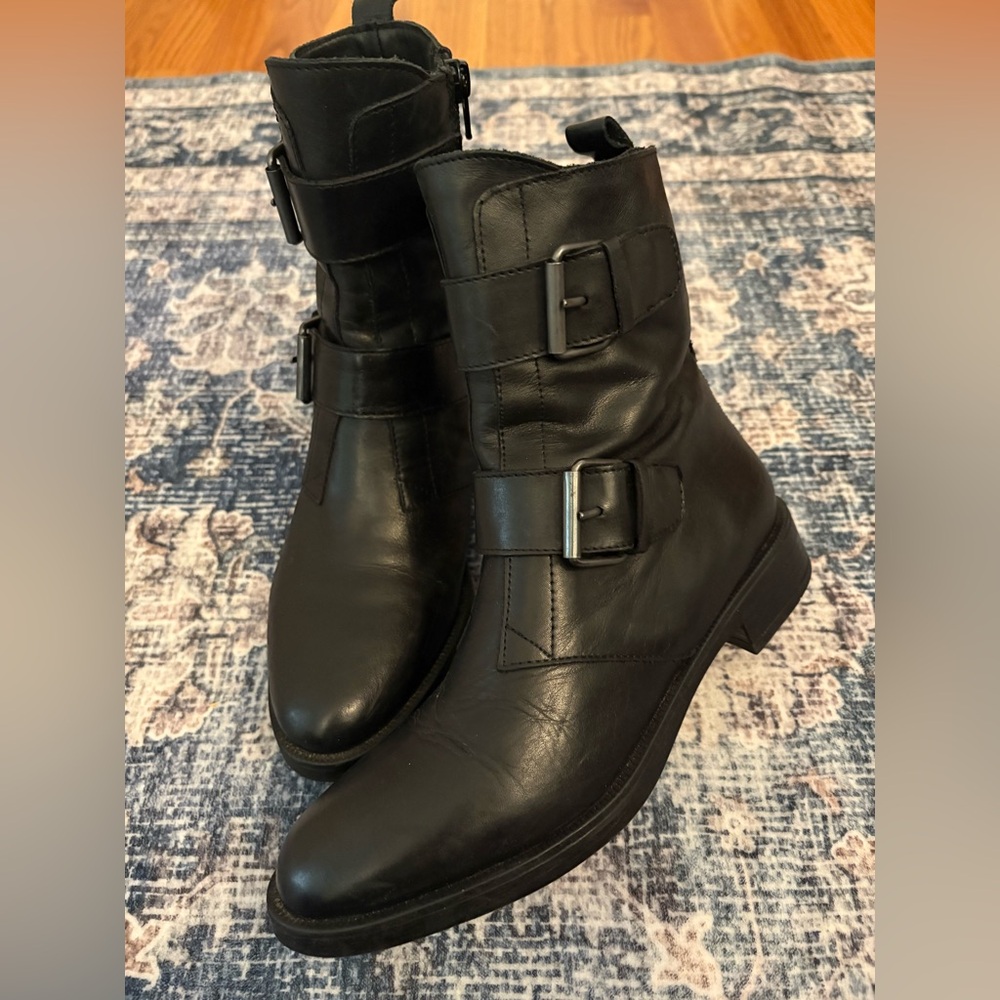 Emanuele Crasto Double Buckle Moto Boots Black ITALY Leather Women 8/38.